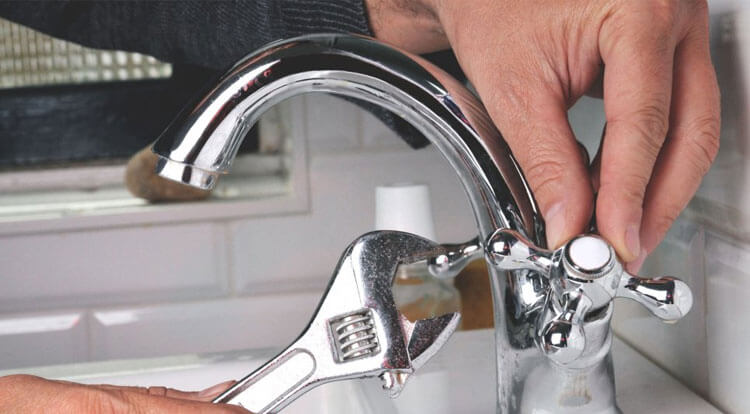 Leaking Faucet Tap Repair